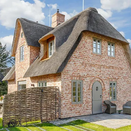 Sylt 44 Mit Eigenem Strandkorb Am *